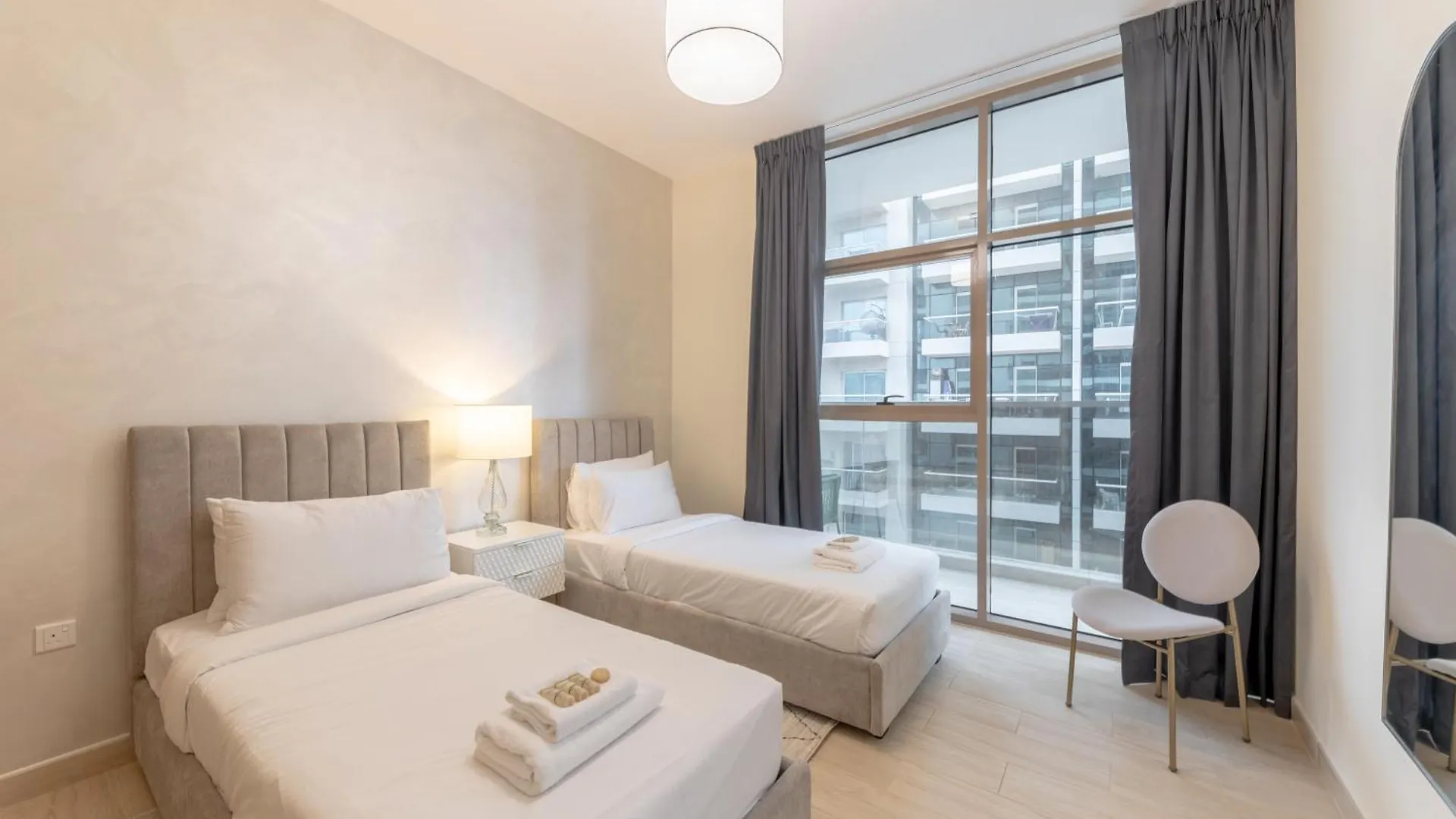 Canal View, Partial Burj Khalifa View, Brand New Dubai United Arab Emirates