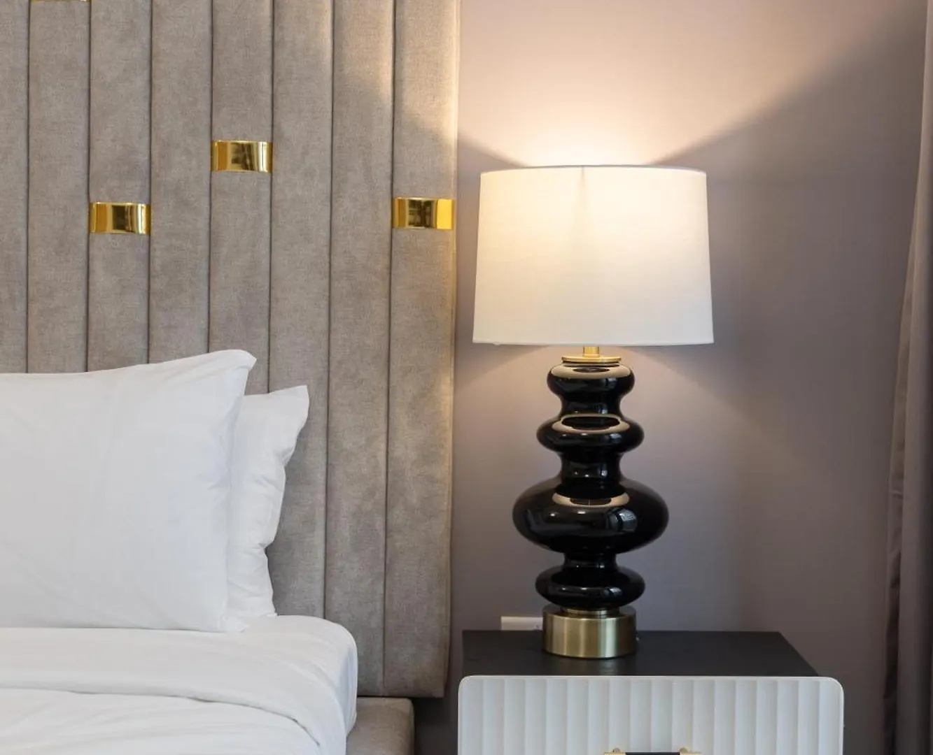 Canal View, Partial Burj Khalifa View, Brand New Dubaj